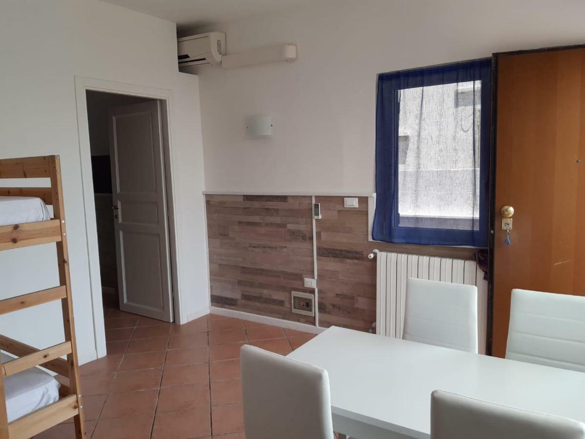 Vila Casa Vacanza Uggiano La Chiesa Exteriér fotografie